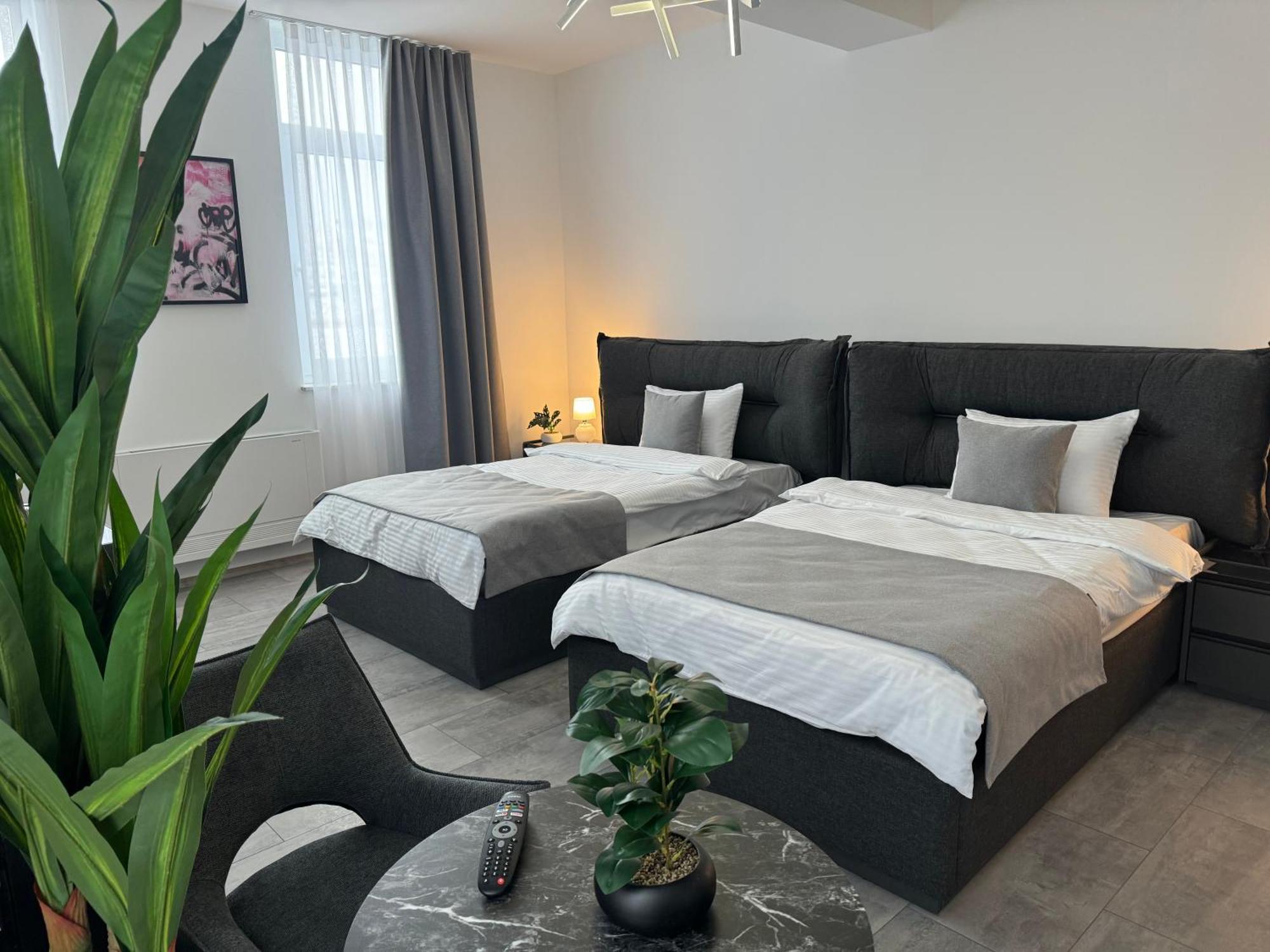 Hotel Le Manoir Gostivar Exterior photo